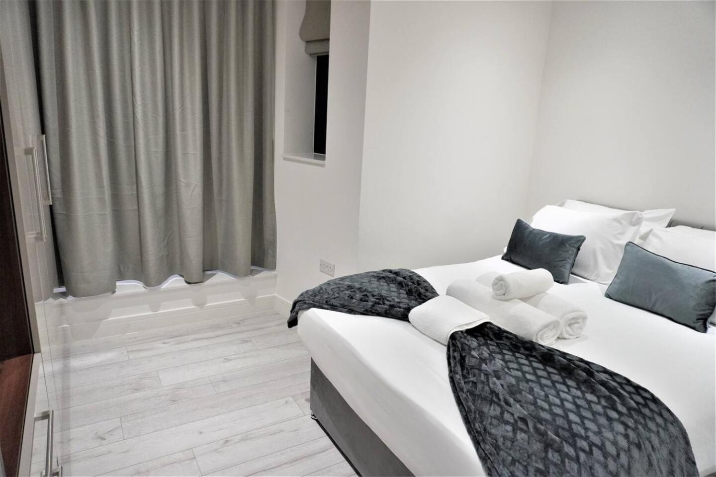Queens Luxury Apartments Wembley Stadium - Londra Esterno foto