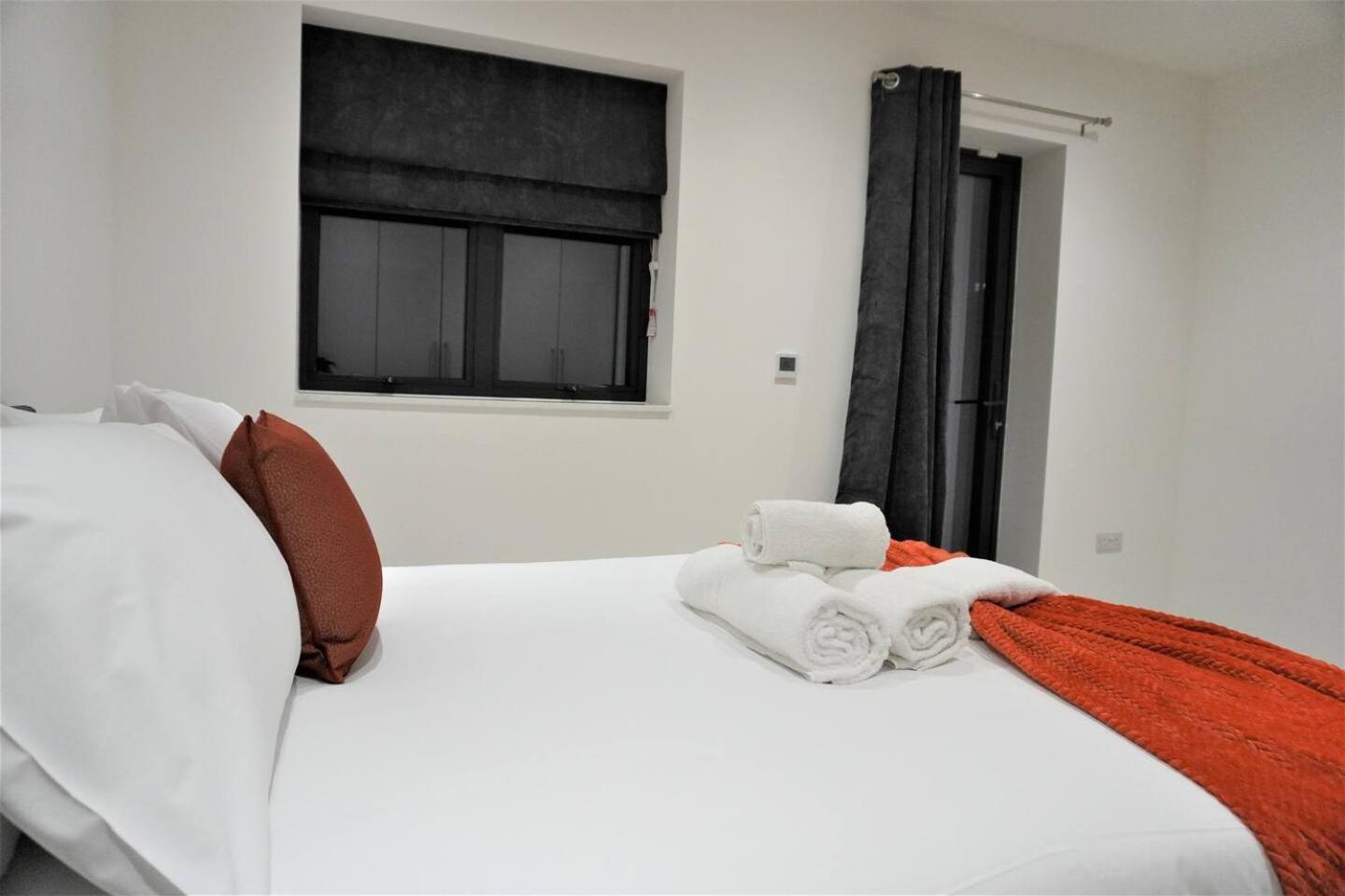 Queens Luxury Apartments Wembley Stadium - Londra Esterno foto