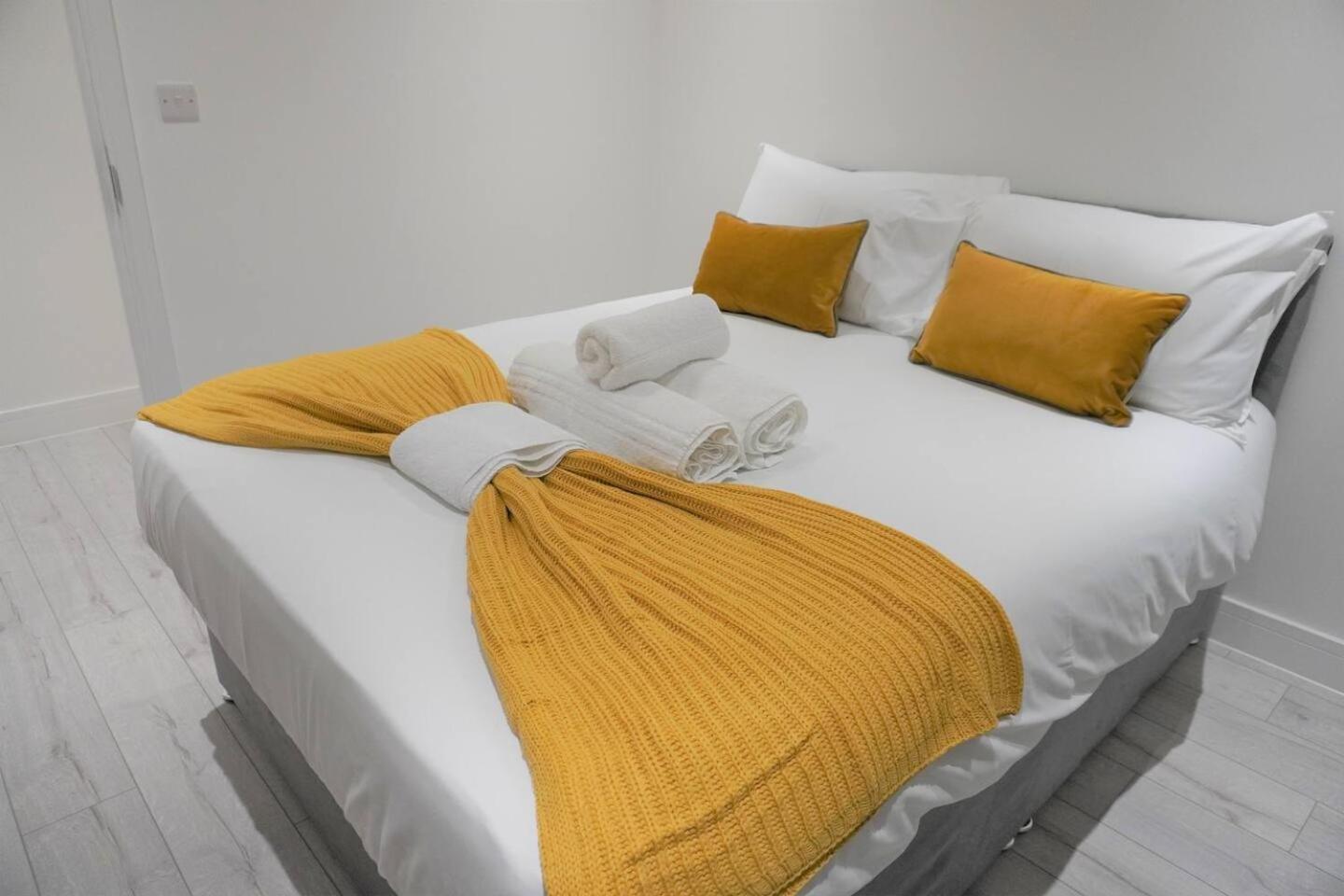 Queens Luxury Apartments Wembley Stadium - Londra Esterno foto