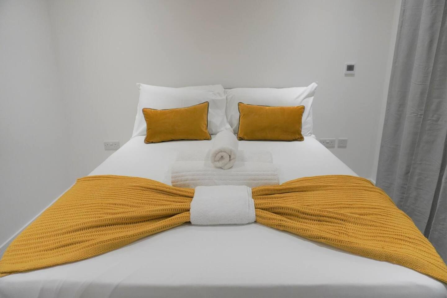 Queens Luxury Apartments Wembley Stadium - Londra Esterno foto