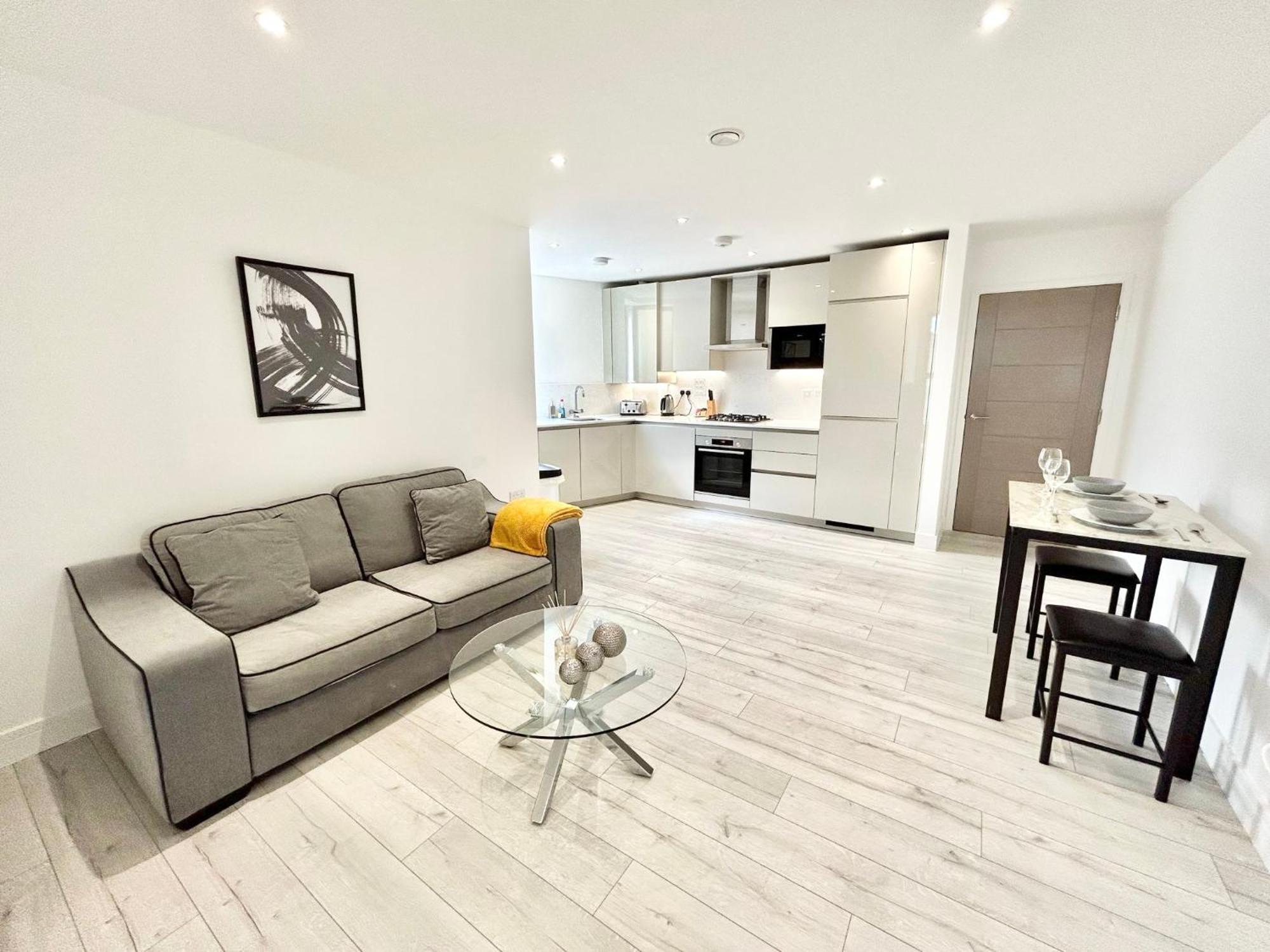 Queens Luxury Apartments Wembley Stadium - Londra Esterno foto