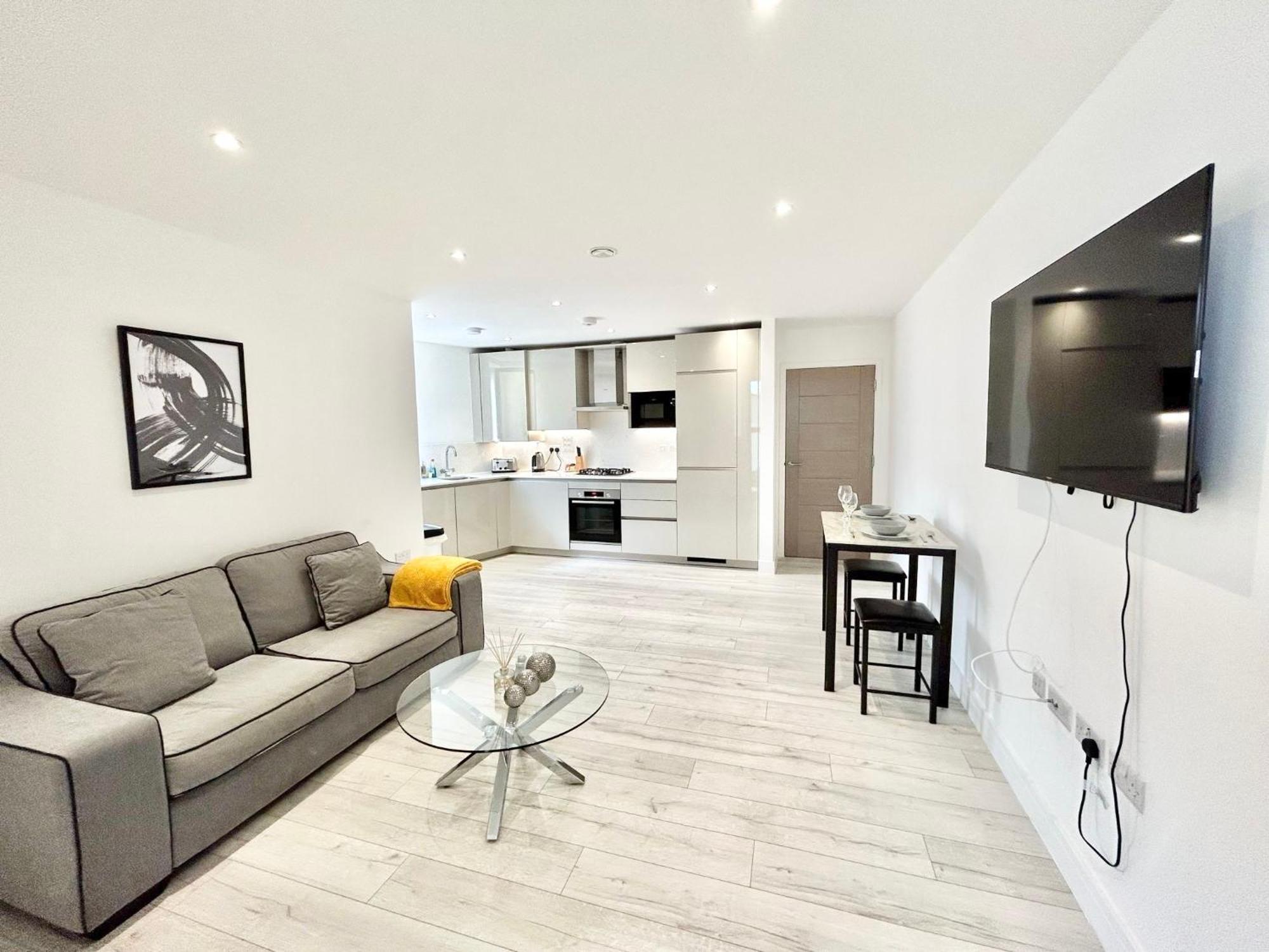 Queens Luxury Apartments Wembley Stadium - Londra Esterno foto